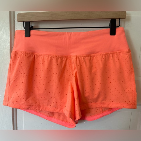 Lululemon Final Lap Short (2.5") Pop Orange Sz 6 - Picture 3 of 9